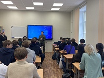 В техникуме состоялась встреча с офицером по беспилотным системам пункта отбора по Санкт-Петербургу лейтенантом Быковским Д.Е.